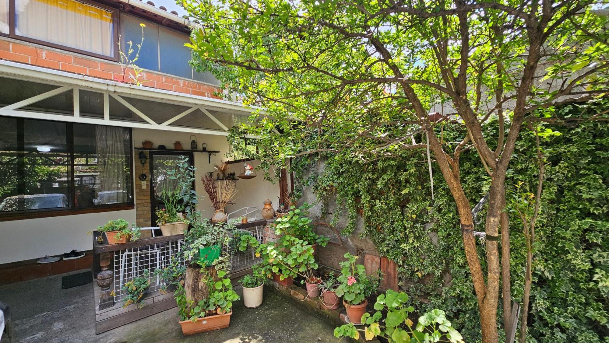 Angie'S Shared Villa Tam Tirana Exterior foto